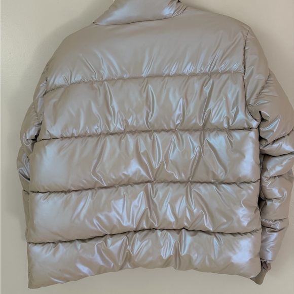 Noize Cream Outerwear - Picture 7 of 7